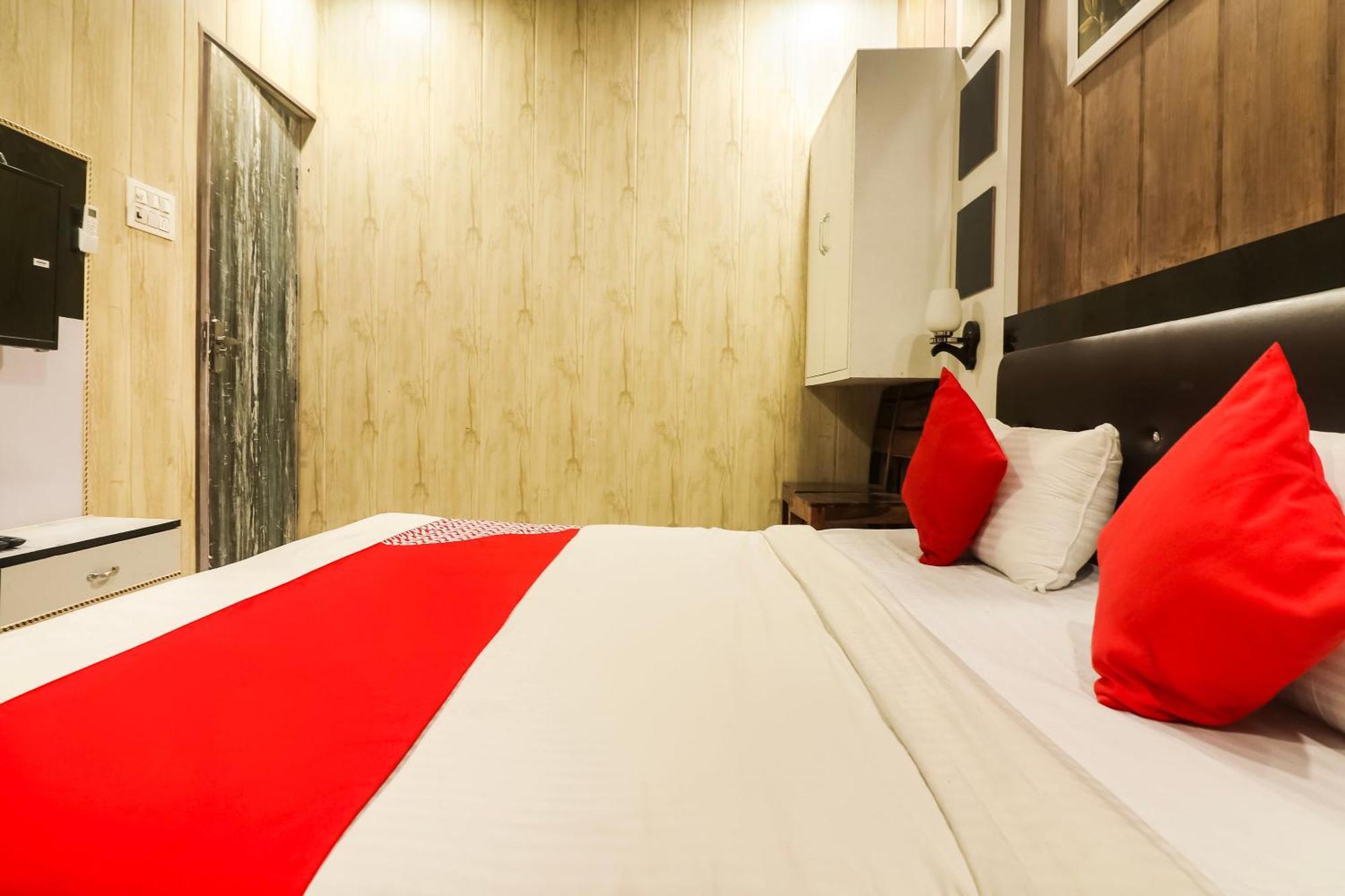 Hotel O Sheela Rohtak Ngoại thất bức ảnh
