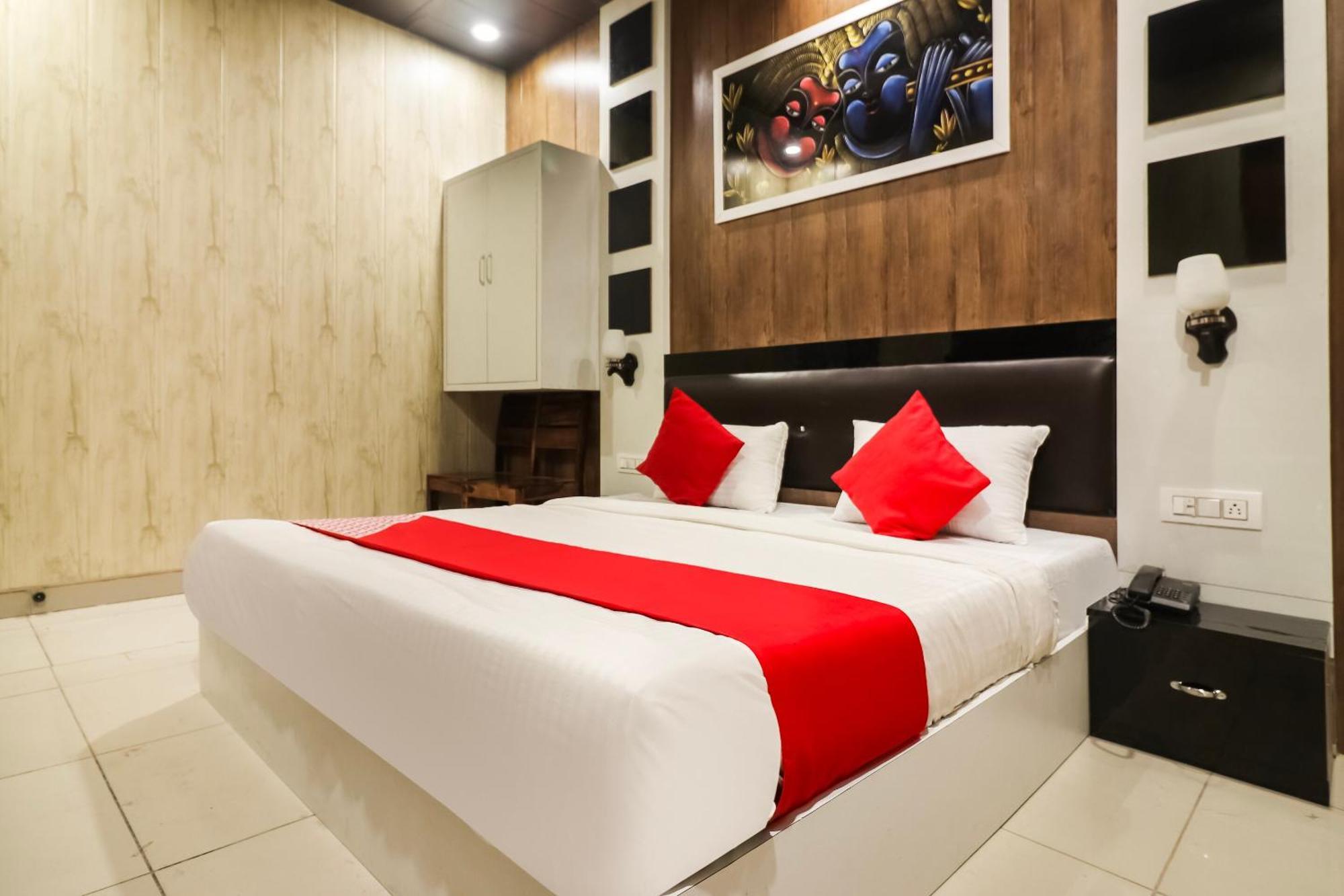 Hotel O Sheela Rohtak Ngoại thất bức ảnh